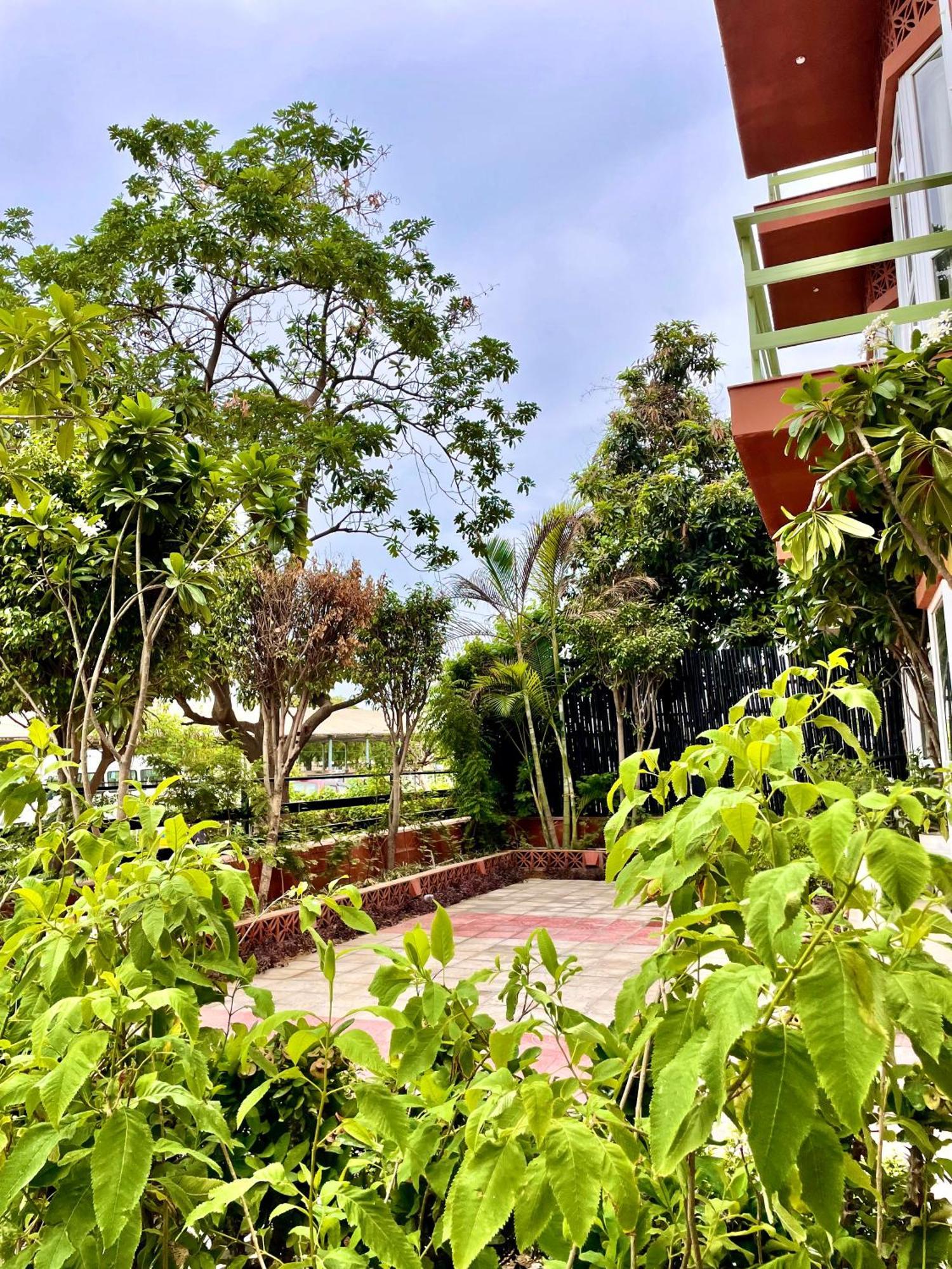 Firebrick Boutique Residences - Amethyst House Gurgaon Exterior foto