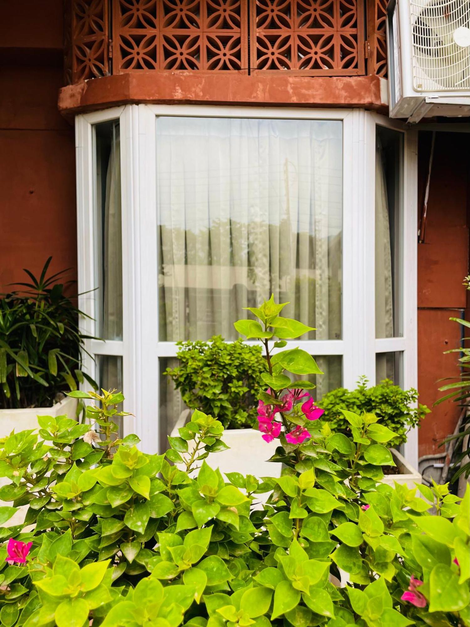 Firebrick Boutique Residences - Amethyst House Gurgaon Exterior foto